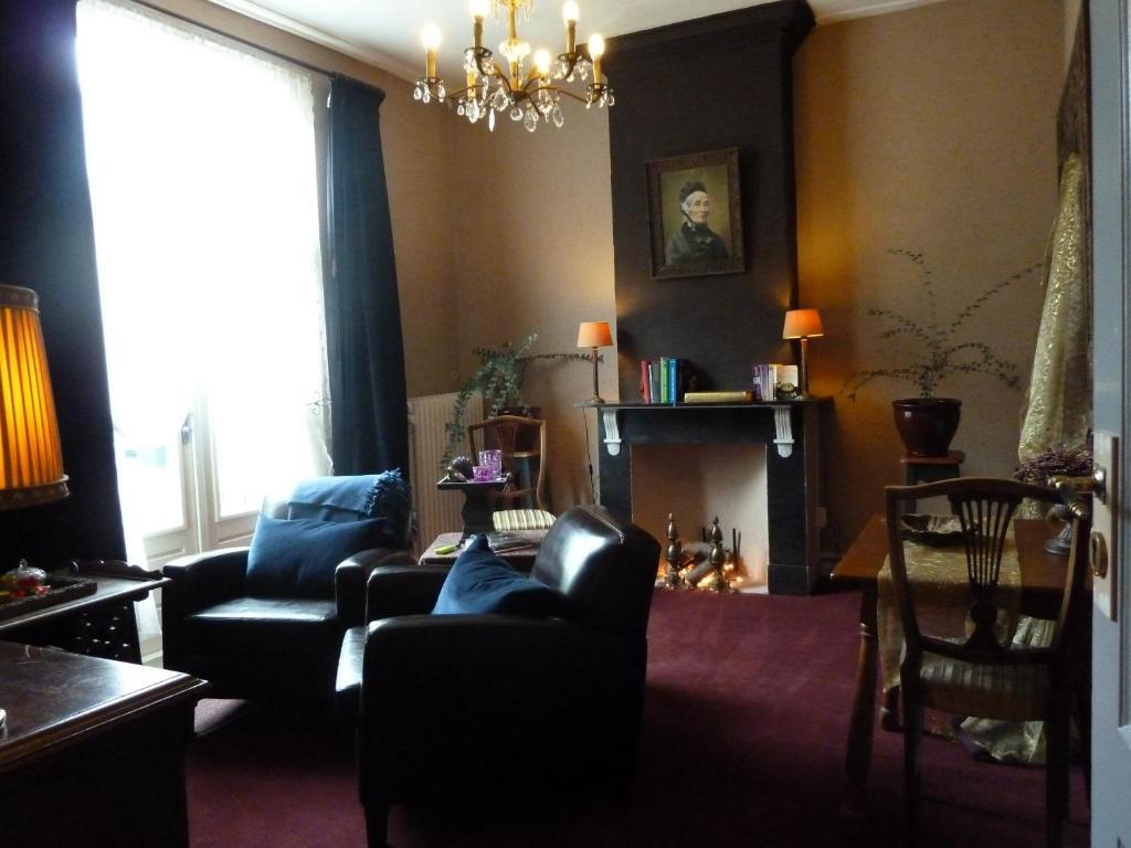 B&B Aan de Singelgracht Breda Zimmer foto